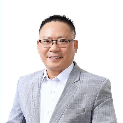Chân dung ông Trần Đăng, người sáng lập Hướng nghiệp Alpha
